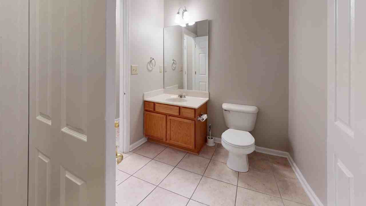 3735 Lochdale Terrace - Photo 6 of 20