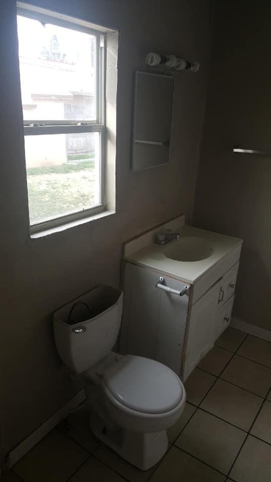 107 W Dunnam St - Photo 6 of 20