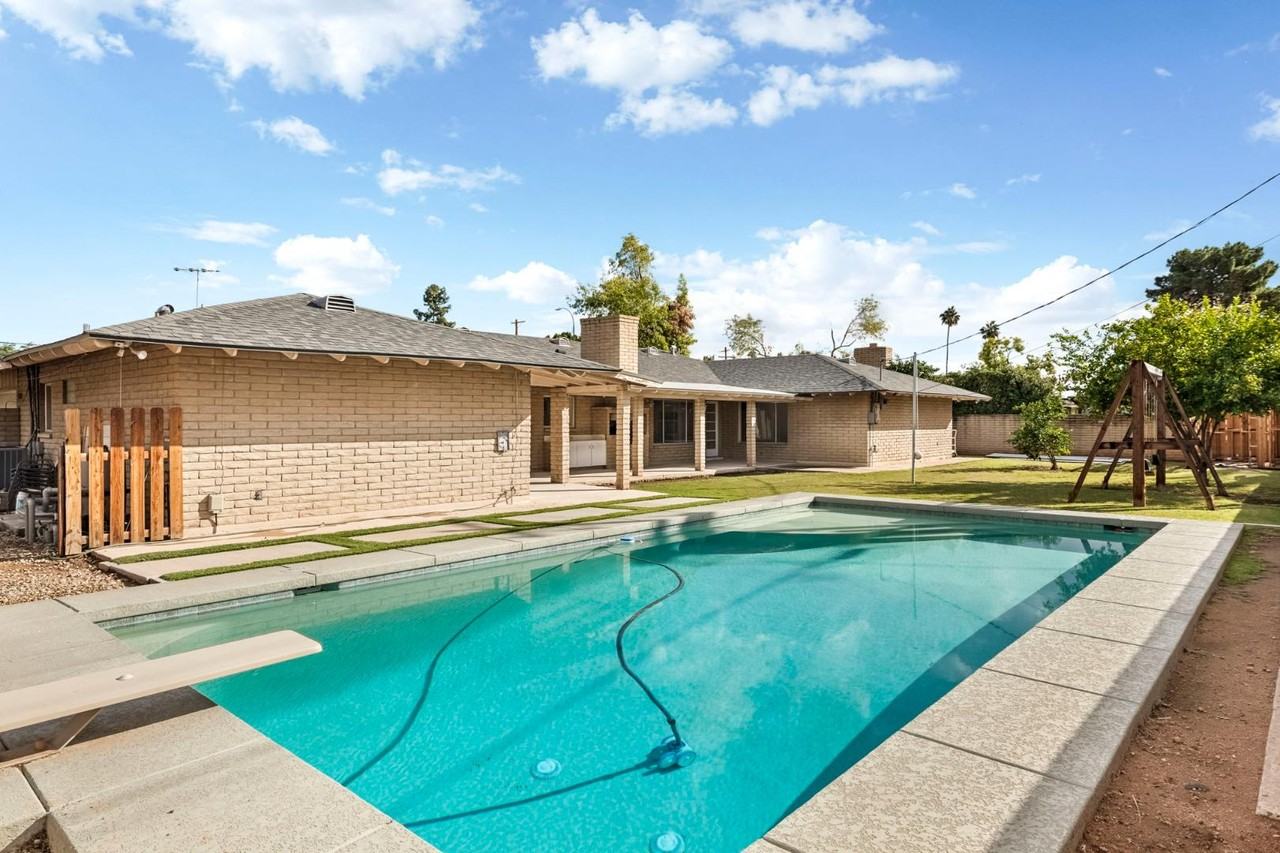 Ventura - Photo 6 of 8