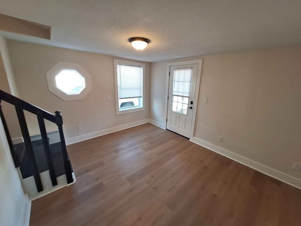 28 Washington Ave - Photo 3 of 22