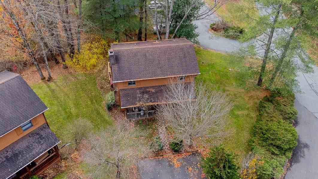 112 Wickham Square - Photo 4 of 20