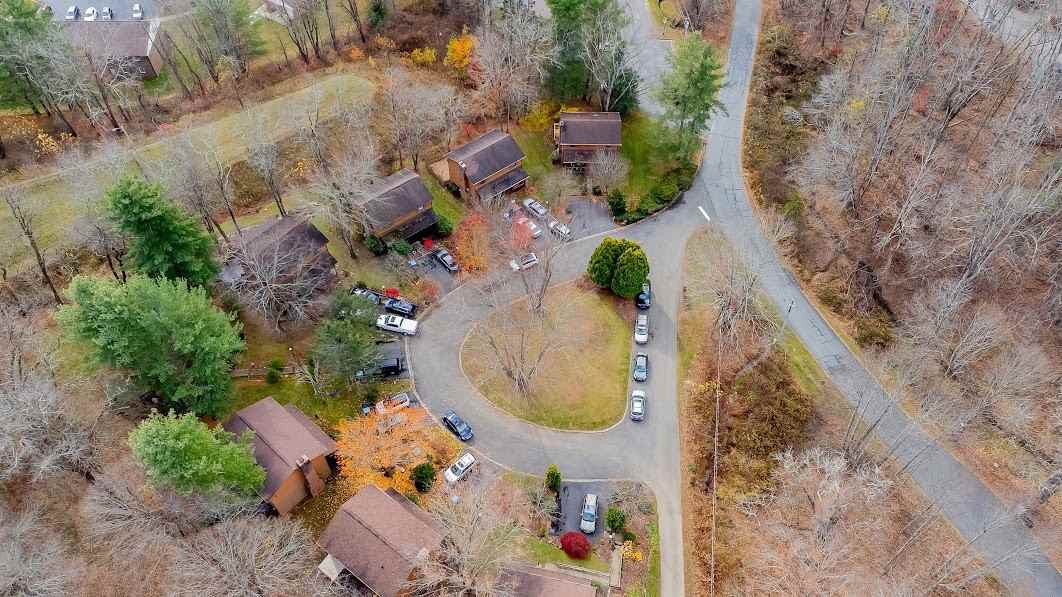 112 Wickham Square - Photo 7 of 20