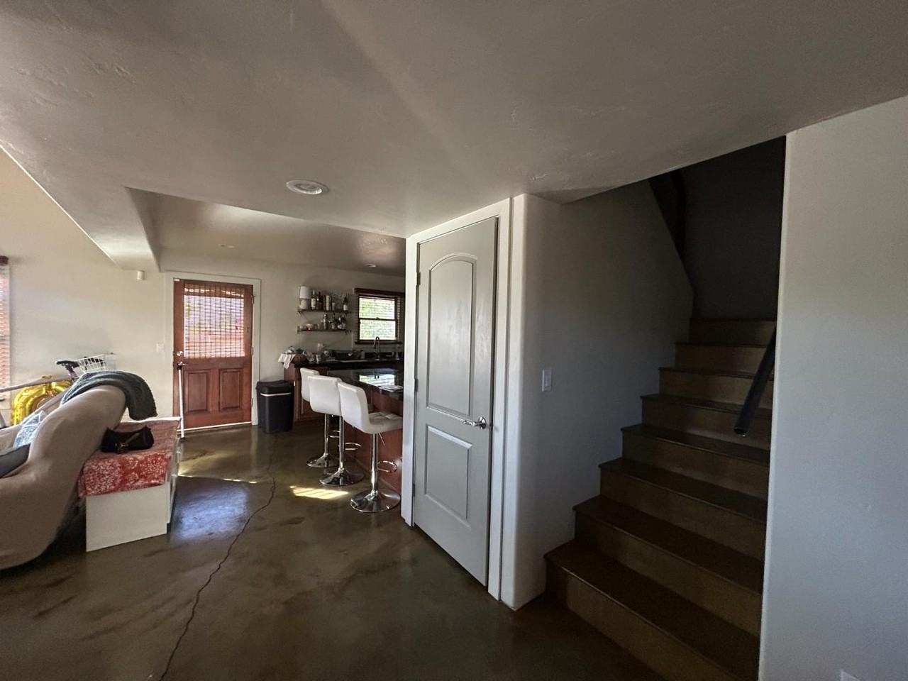 711 North 7th Avenue - Photo 3 of 11