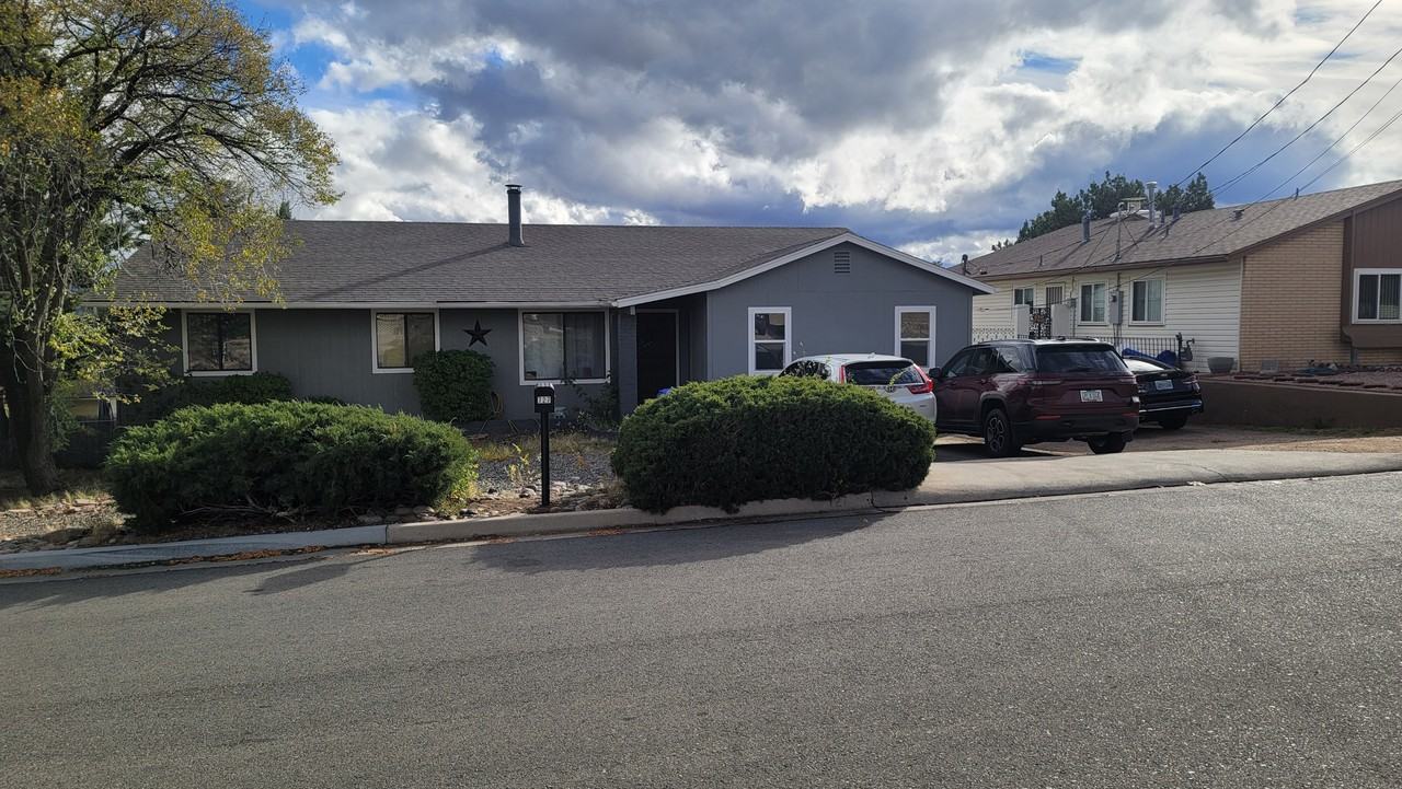 727 Douglas Ave #NA - Photo 2 of 8