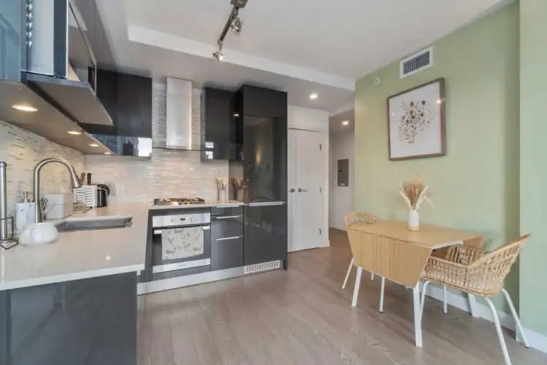 1283 Howe St #D77 - Photo 6 of 15