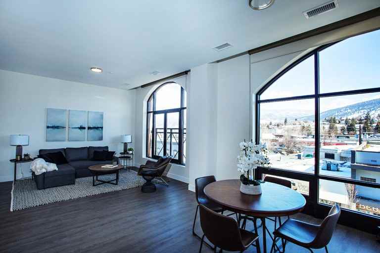 399 Main St #209 - Photo 2 of 8