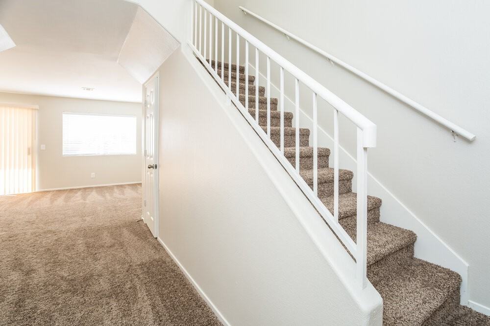 2331 Catskill Ct - Photo 2 of 15