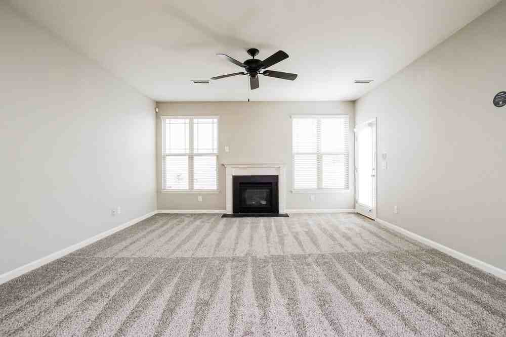 35 Wensley Ct - Photo 6 of 17