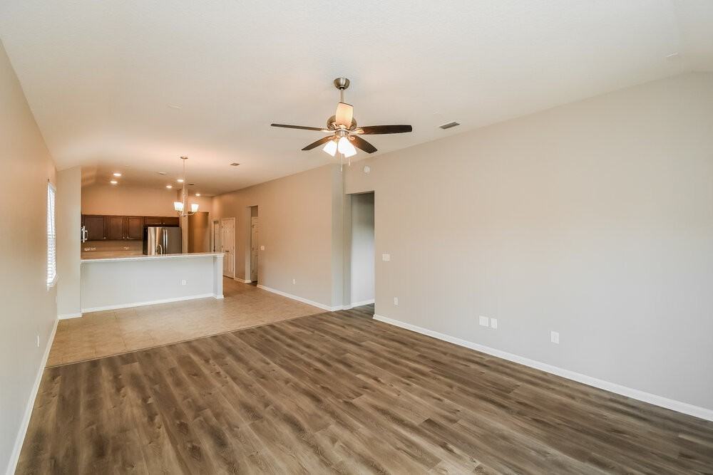 5754 Village Pond Cir - Photo 3 of 16