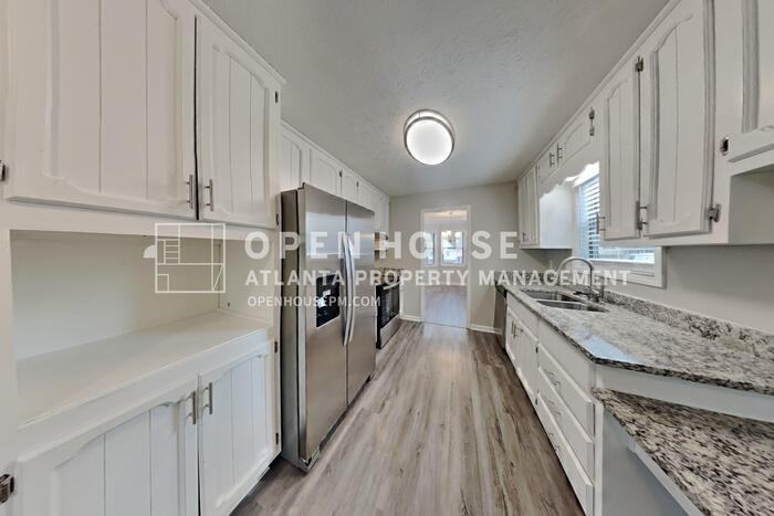 4730 Spring Gate Dr - Photo 7 of 23