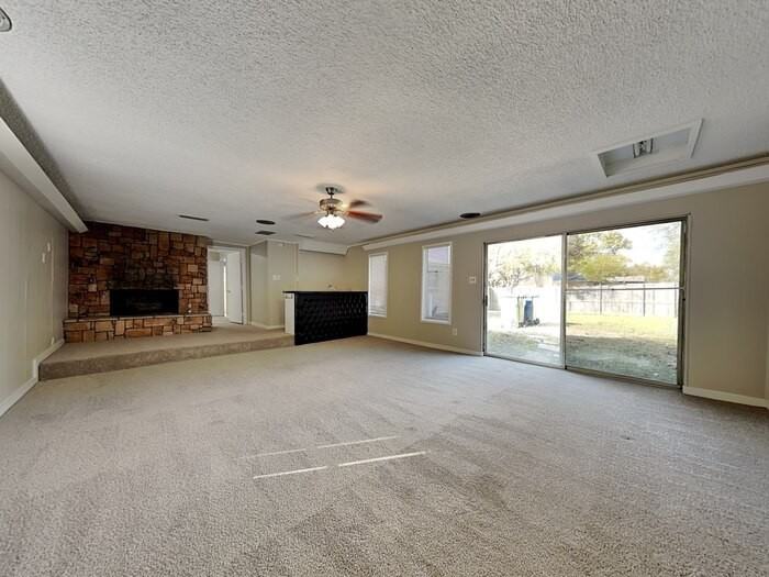 614 Maydelle Ln - Photo 6 of 25