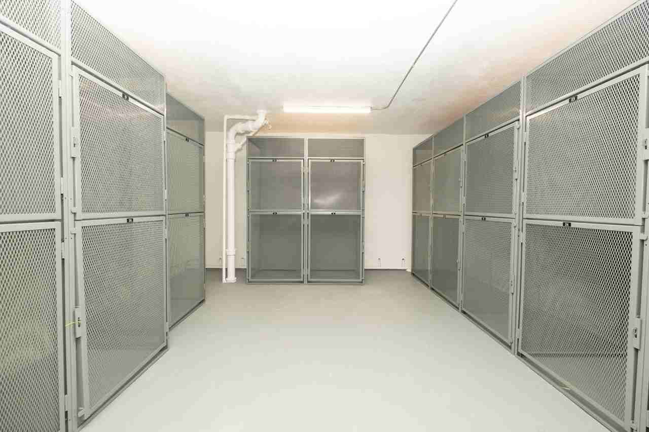 831 SW Vista Ave - Photo 4 of 50