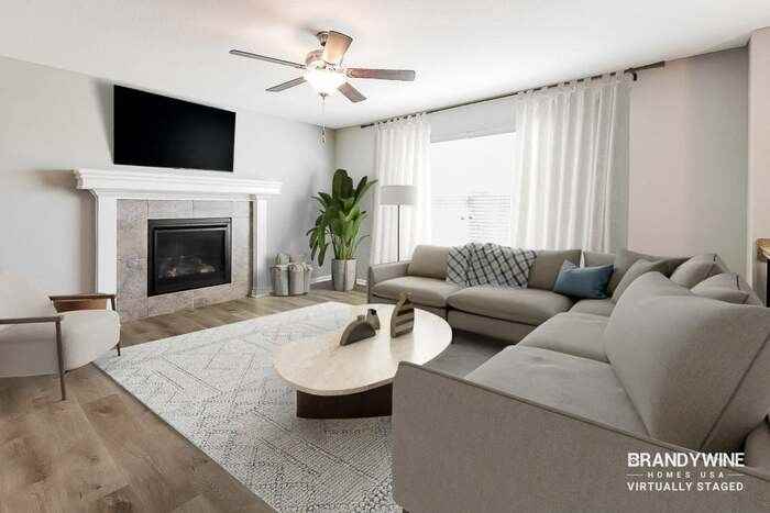 702 Poplar Cir - Photo 2 of 32