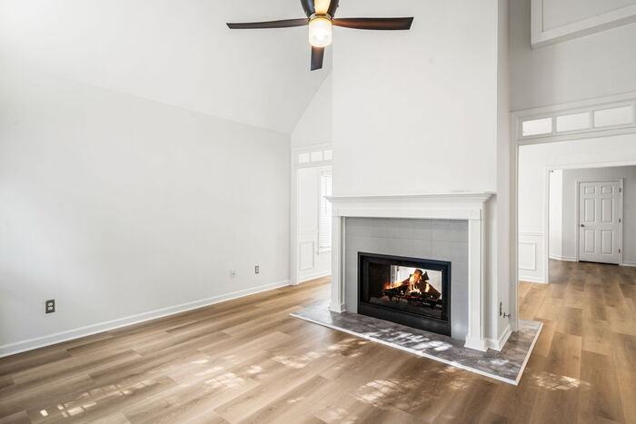 529 Eastland Drive - Photo 2 of 44