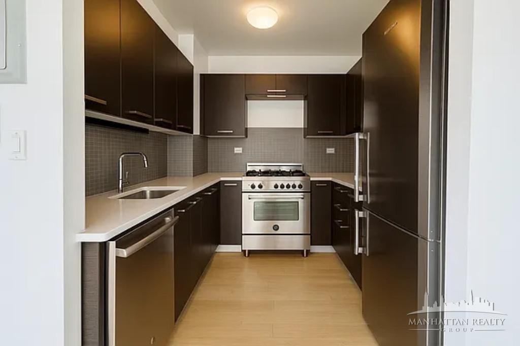 East 39th Street #1 - Photo 3 of 4