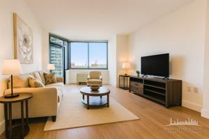 featured image of Center Boulevard #705