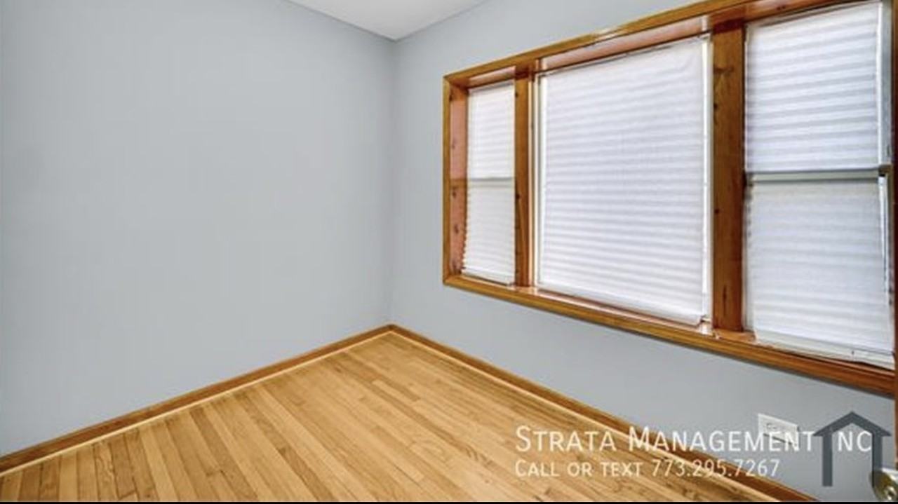 8133 South Ingleside Avenue - Photo 7 of 13