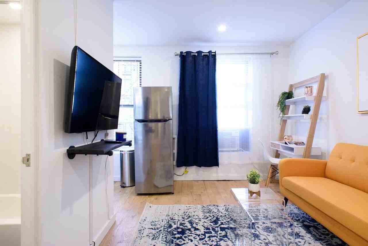 69 Clinton St #1021884P - Photo 4 of 32