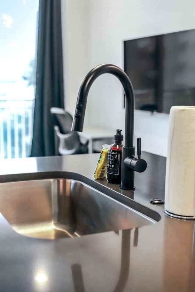 617 North 12th Street - Photo 7 of 24