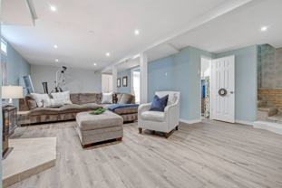 306 Rue Riviera - Photo 1 of 1