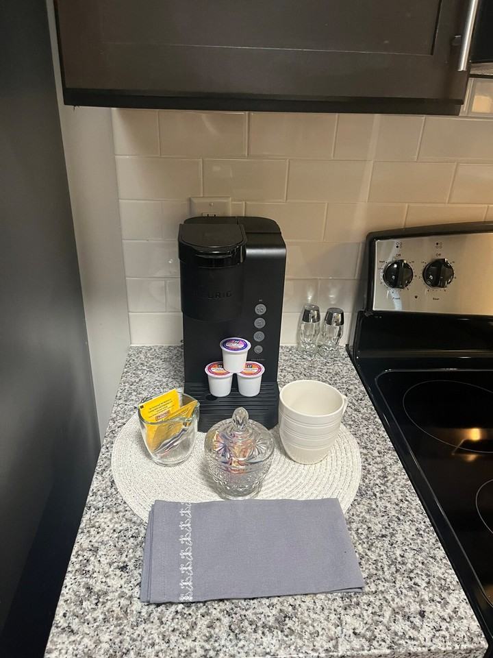 6770 Broad St #1344155P - Photo 5 of 23