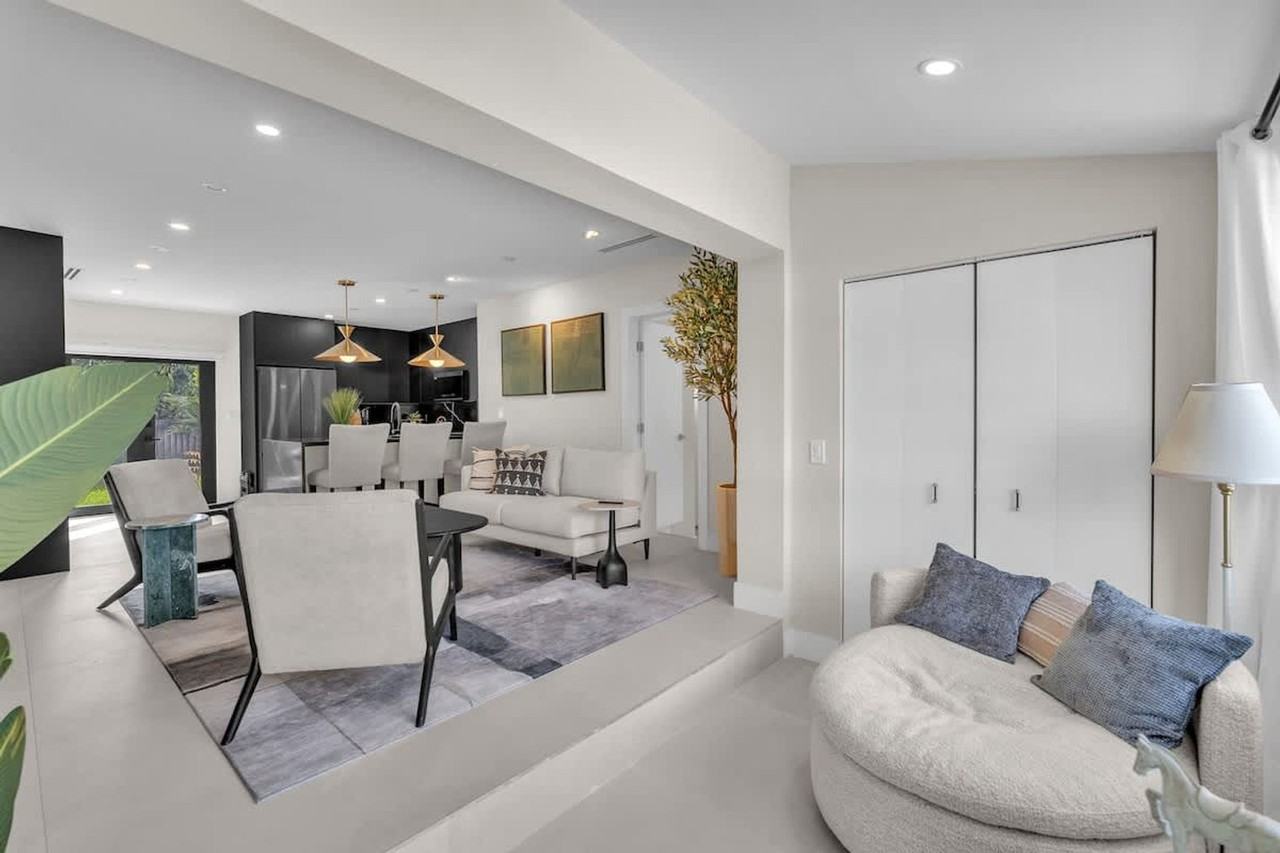 400 Nw 45th St #1344554P - Photo 4 of 39