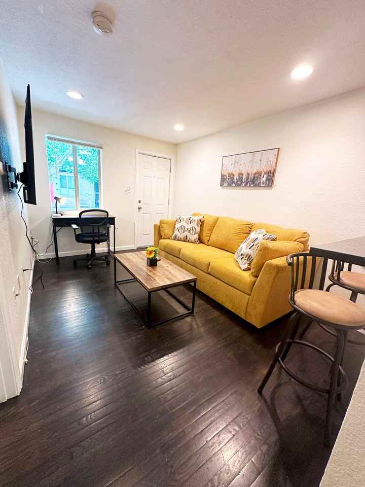 1430 Pierce St #1341155P - Photo 7 of 28