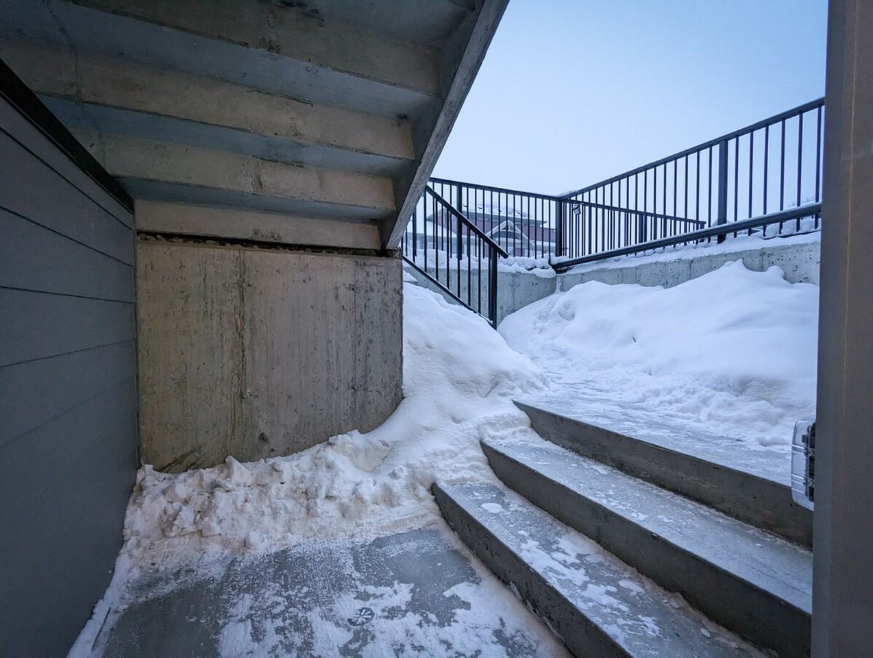 317 Cranbrook Sq Se #1346041P - Photo 5 of 21