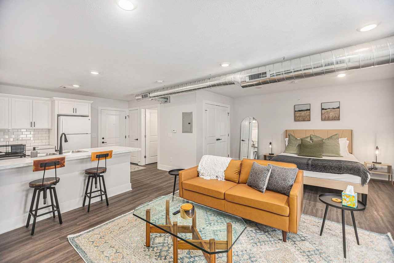 1562 Michigan St Ne #1346761P - Photo 5 of 12