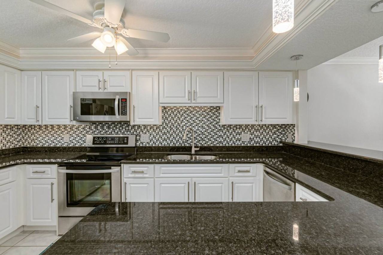 555 Fillmore Ave #1346828P - Photo 7 of 34