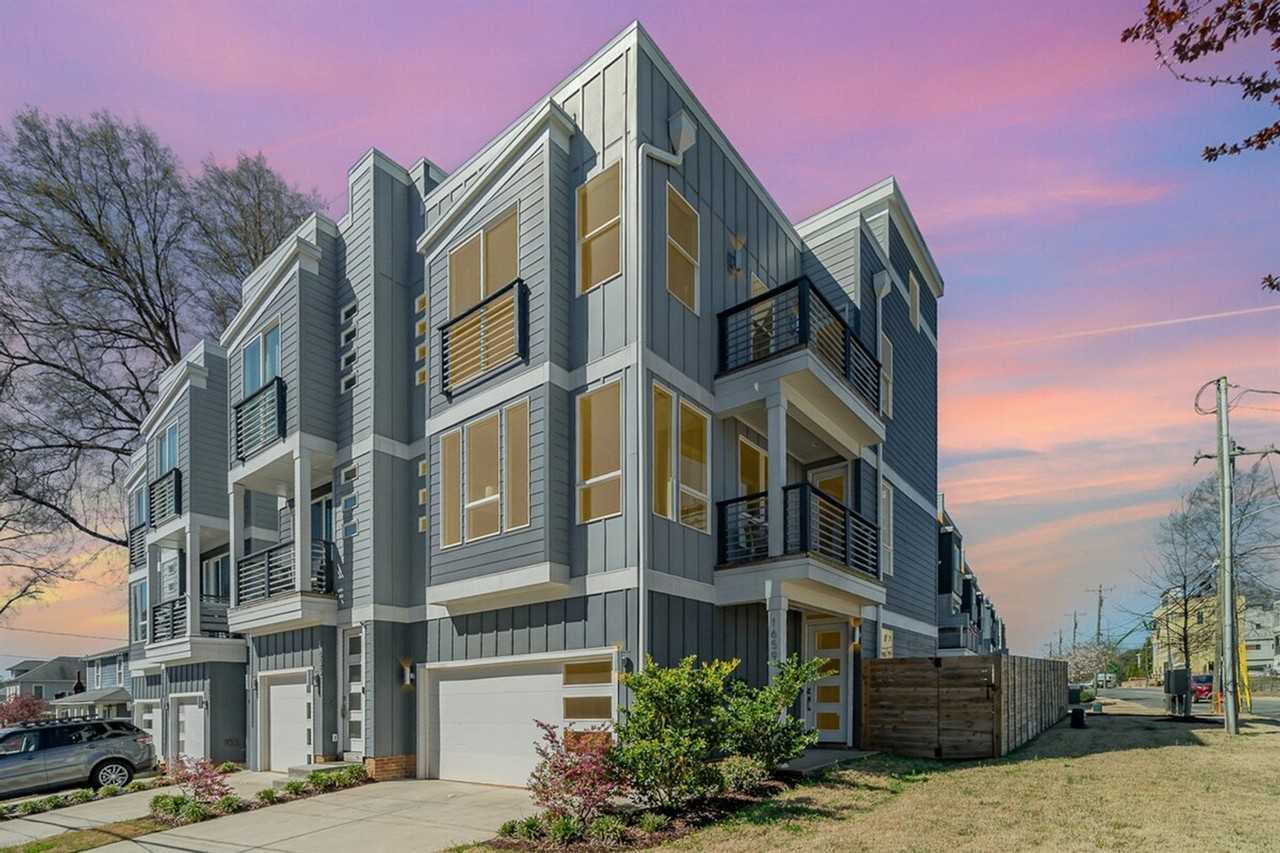 1659 Duckworth Ave #1347120P - Photo 3 of 29