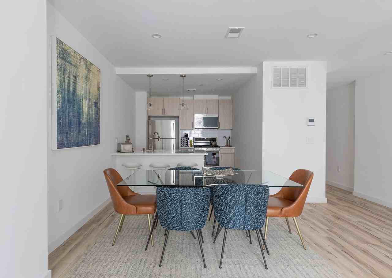 300 Marshall Dr #1041929P - Photo 6 of 14