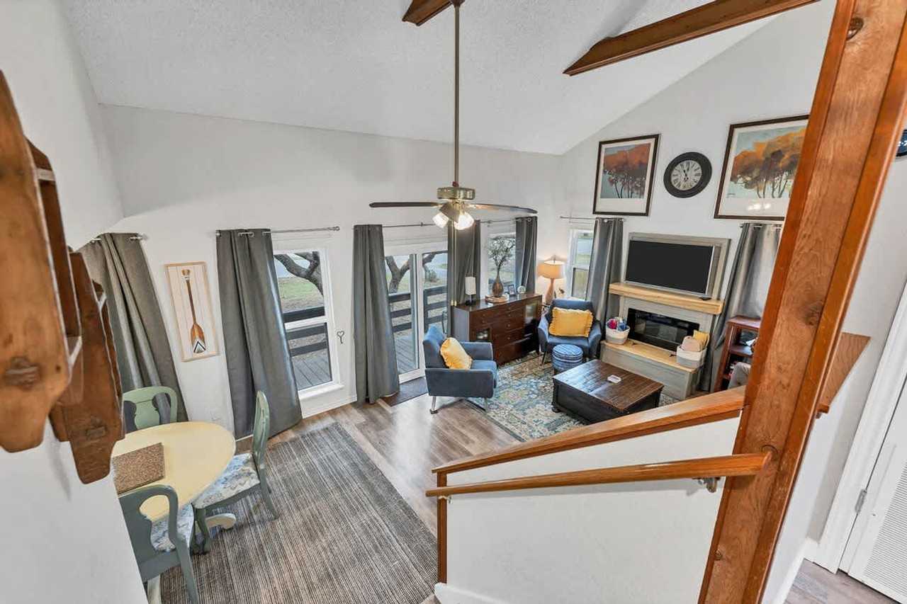 1142 Amanda #1351227P - Photo 4 of 44