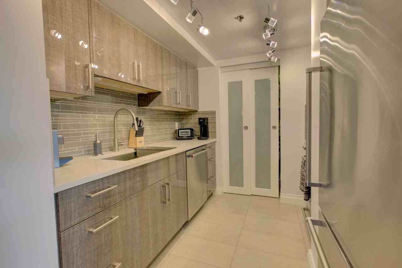 289 Drake St #1345521P - Photo 5 of 50