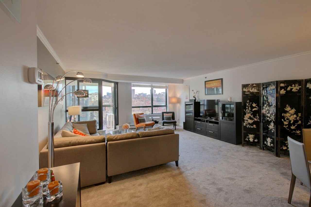 289 Drake St #1345521P - Photo 7 of 50