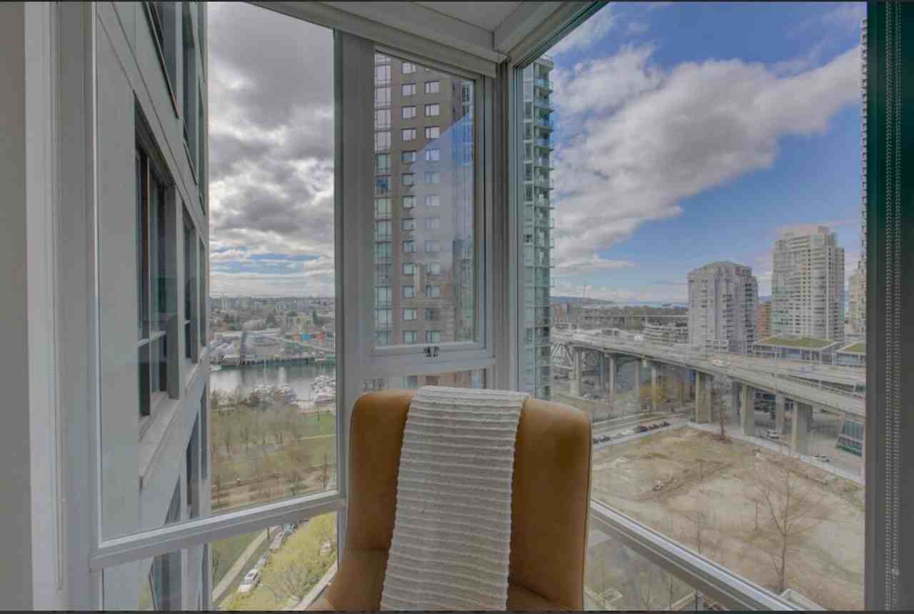 1408 Strathmore Mews #1345527P - Photo 5 of 46