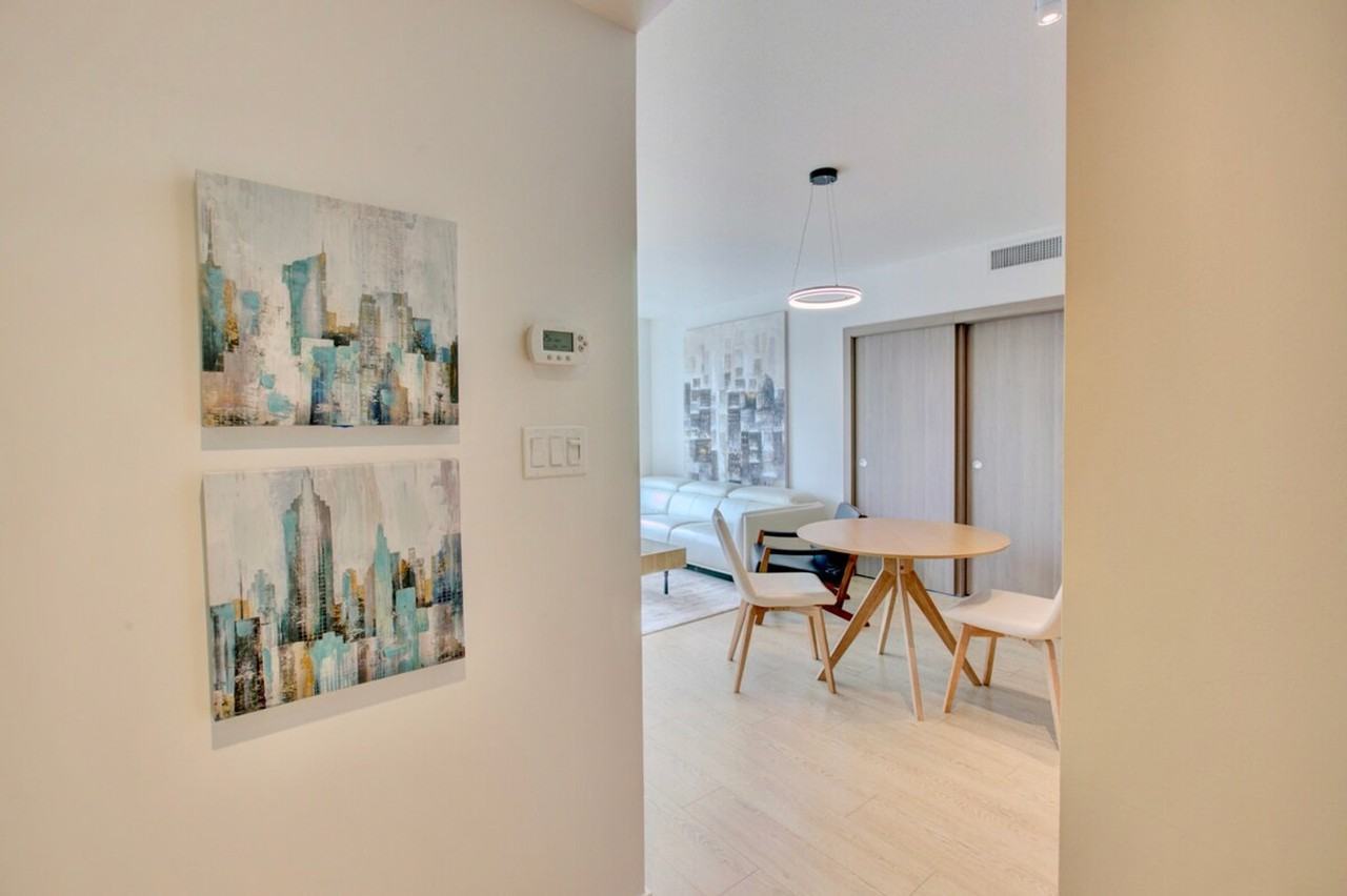 39 Smithe St #1345508P - Photo 4 of 36