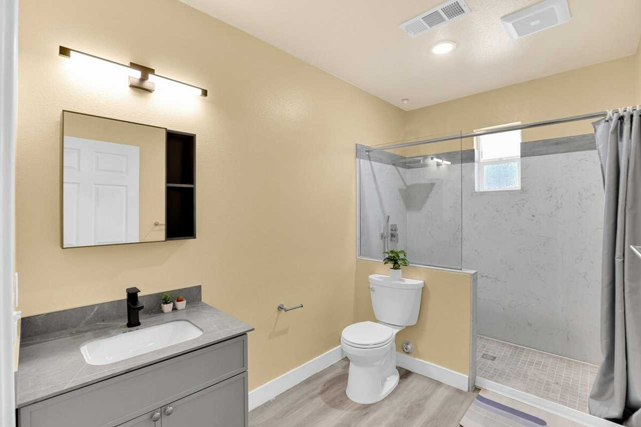 4094 Hamilton Ave #1354371P - Photo 5 of 8