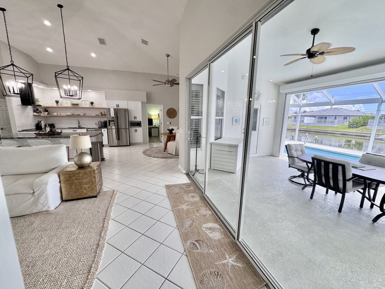 236 Sw 47th St #1353280P - Photo 3 of 35