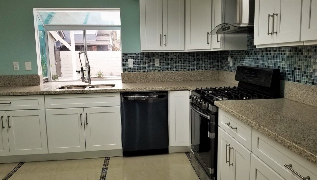 6963 De Soto Avenue - Photo 7 of 27