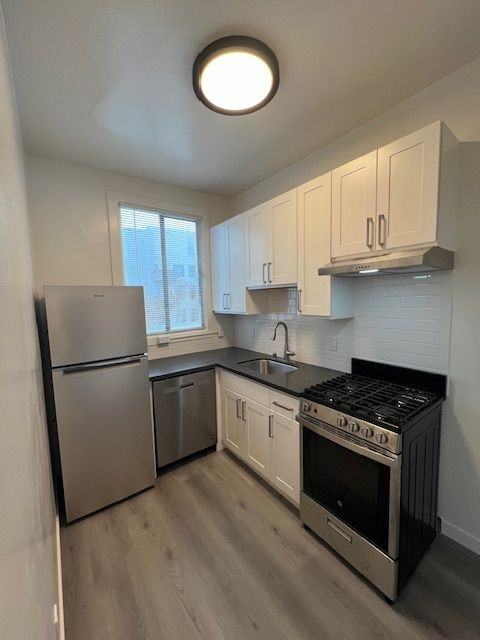 272 9th Street #27 - Photo 2 of 11