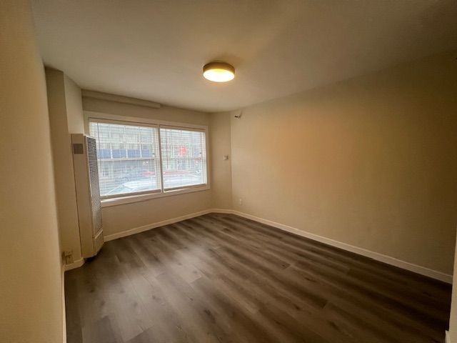 272 9th Street #27 - Photo 5 of 11