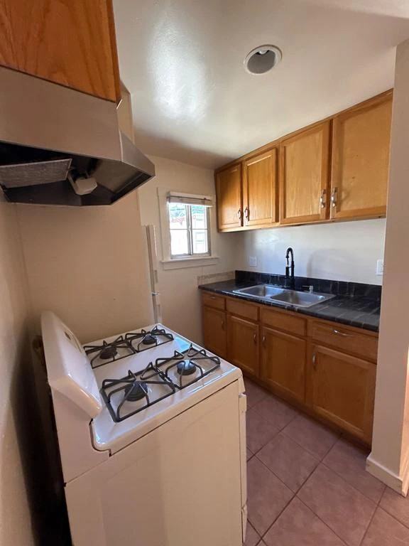 218 North Jackson Street #216A - Photo 3 of 11