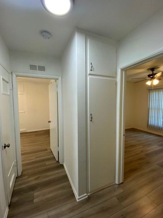 11598 Gateway Boulevard #2 - Photo 7 of 10