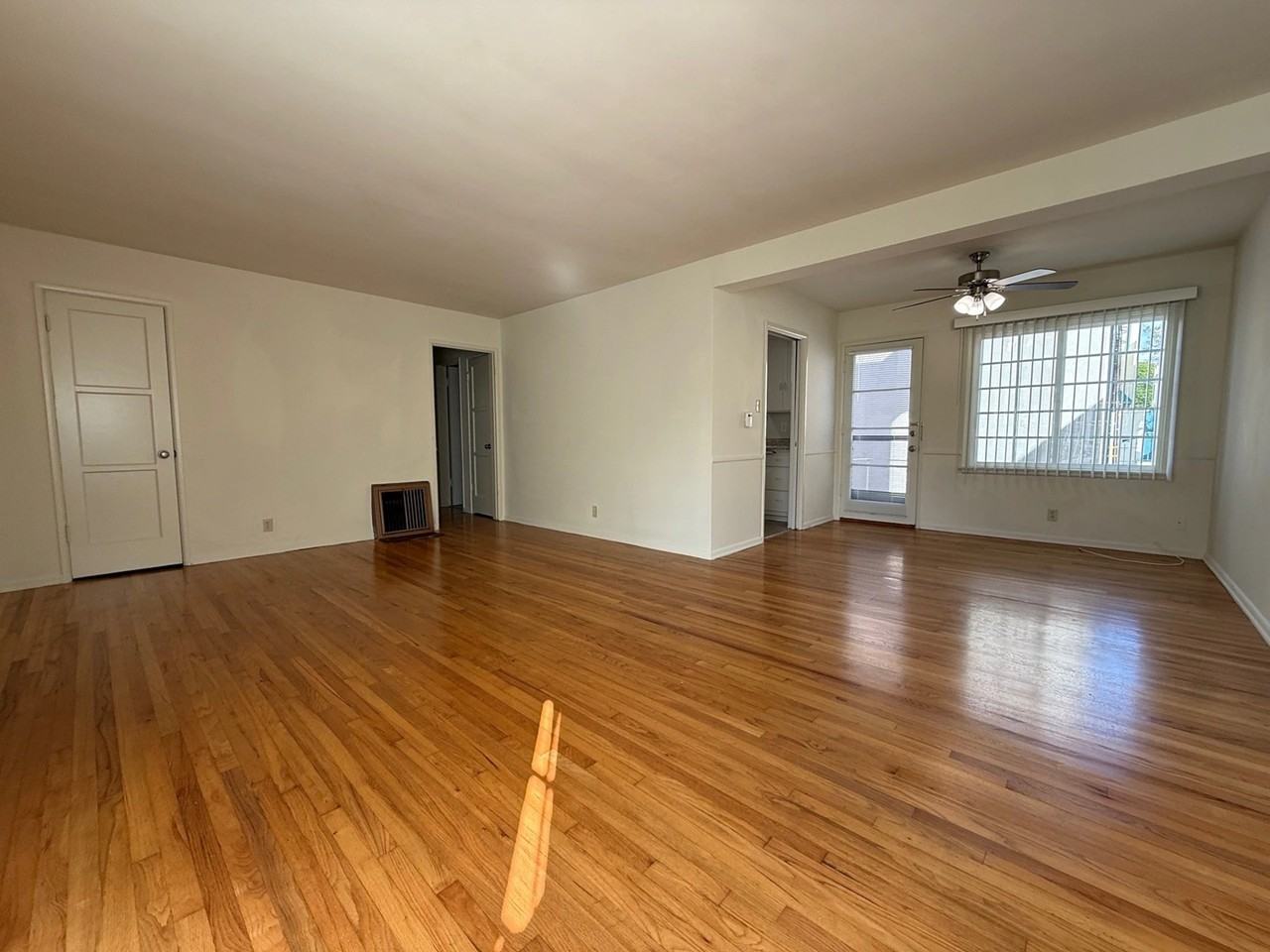 27 26th Street #1121-3 - Photo 5 of 18