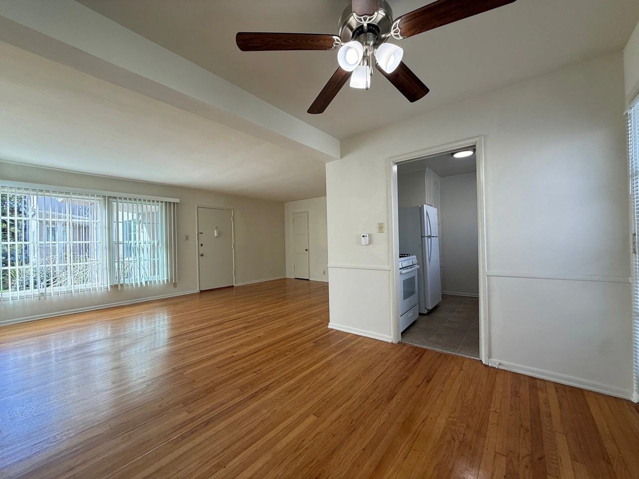 27 26th Street #1121-3 - Photo 7 of 18