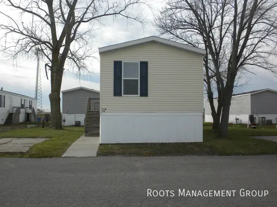 718 Gee St #93 - Photo 2 of 18