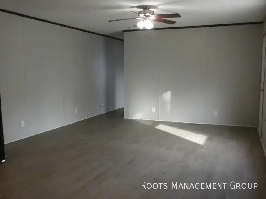 718 Gee St #93 - Photo 4 of 18