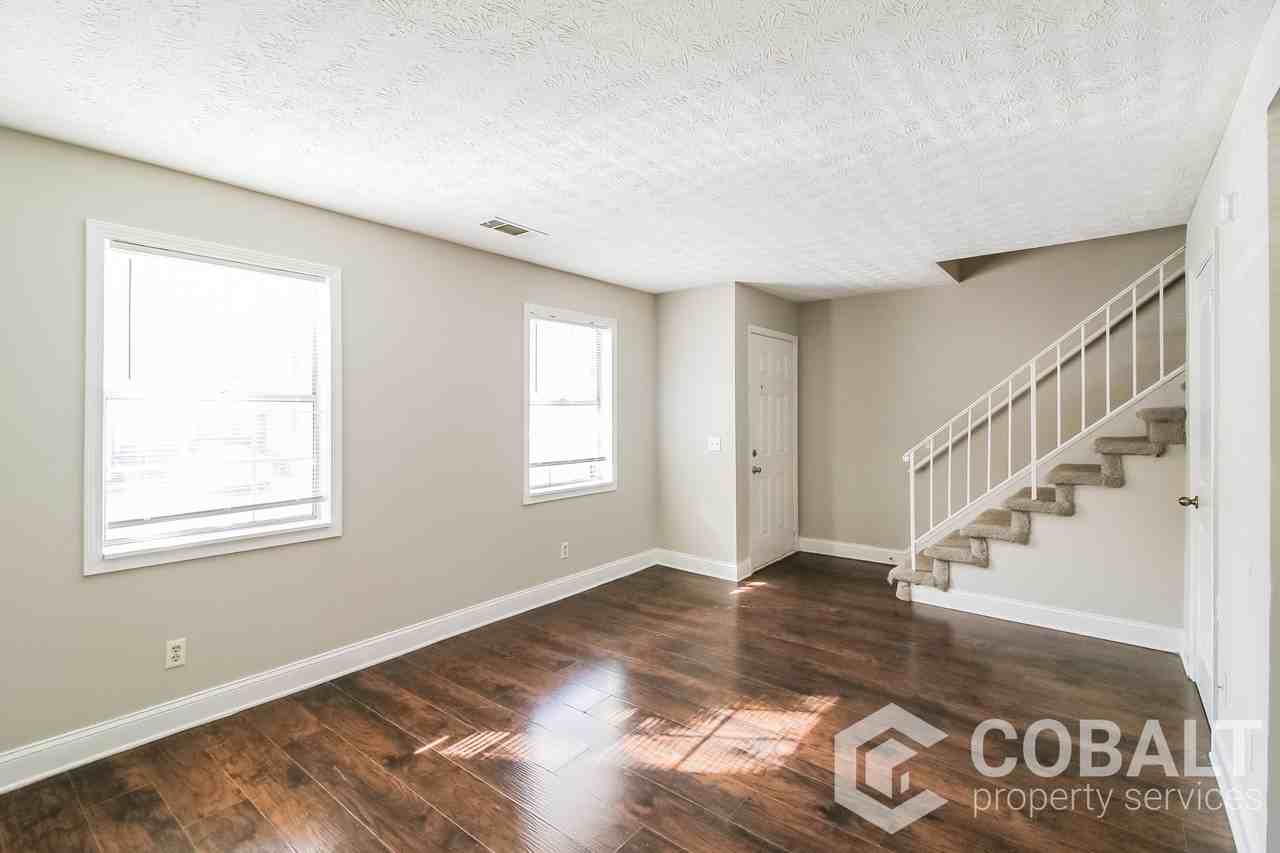 3515 Creekview Pl #3515 - Photo 4 of 25