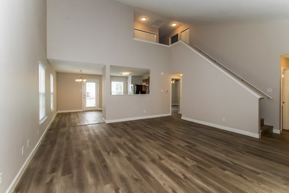 6305 E Mariah Hill Ln - Photo 4 of 17